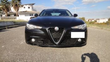 immagine dell´auto usata Alfa Romeo GIULIA 2.2 TURBO AT8 150 CV SUPER E6